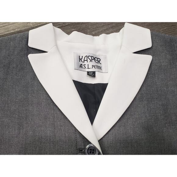Kasper A S L Petite Gray & White Short Sleeved Hidden Button Up Blazer Shirt - Picture 7 of 10